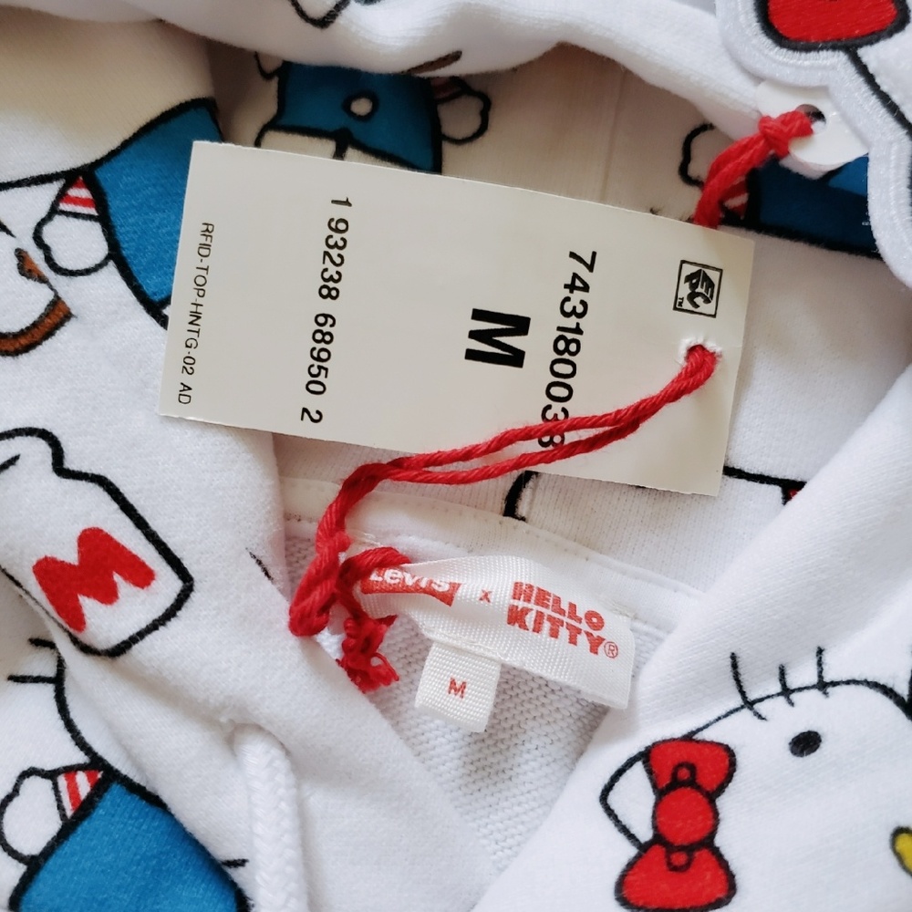 LEVI'S x HELLO KITTY UNBASIC HOODIE - Picture 6 of 8